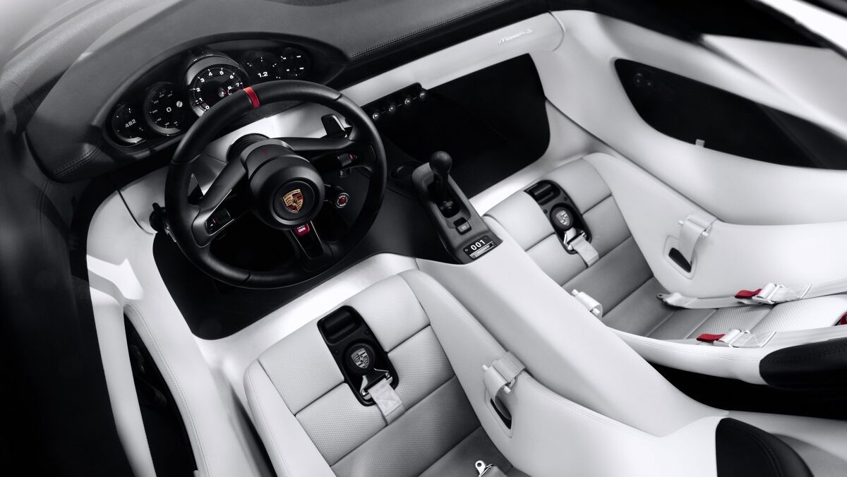 Porsche Unveils Mission S: The Mid-Engine Supercar Family
